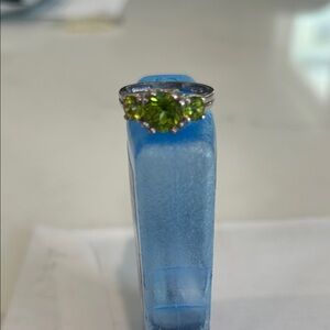 Elegant Green Gemstone Ring